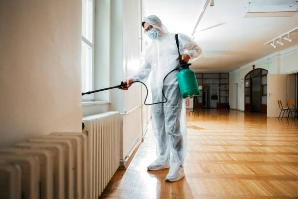 Best Wildlife Control Services  in The Galena Territory, IL